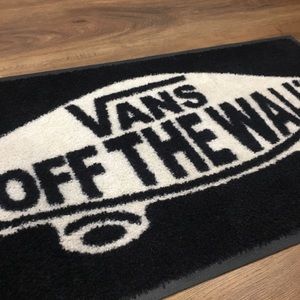 vans off the wall rug